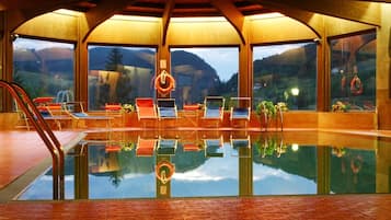 Indoor pool, seasonal outdoor pool, sun loungers