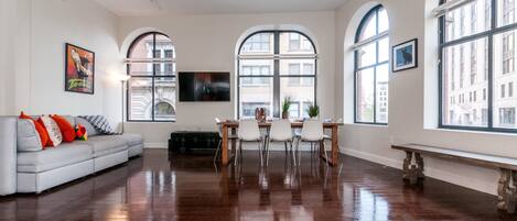 Apartment, 2 Bedrooms | Living area