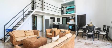 Departamento, 5 habitaciones | 5 habitaciones, tabla de planchar con plancha y cuna de viaje