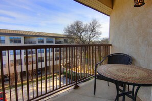 Huoneisto, 2 makuuhuonetta | Parveke