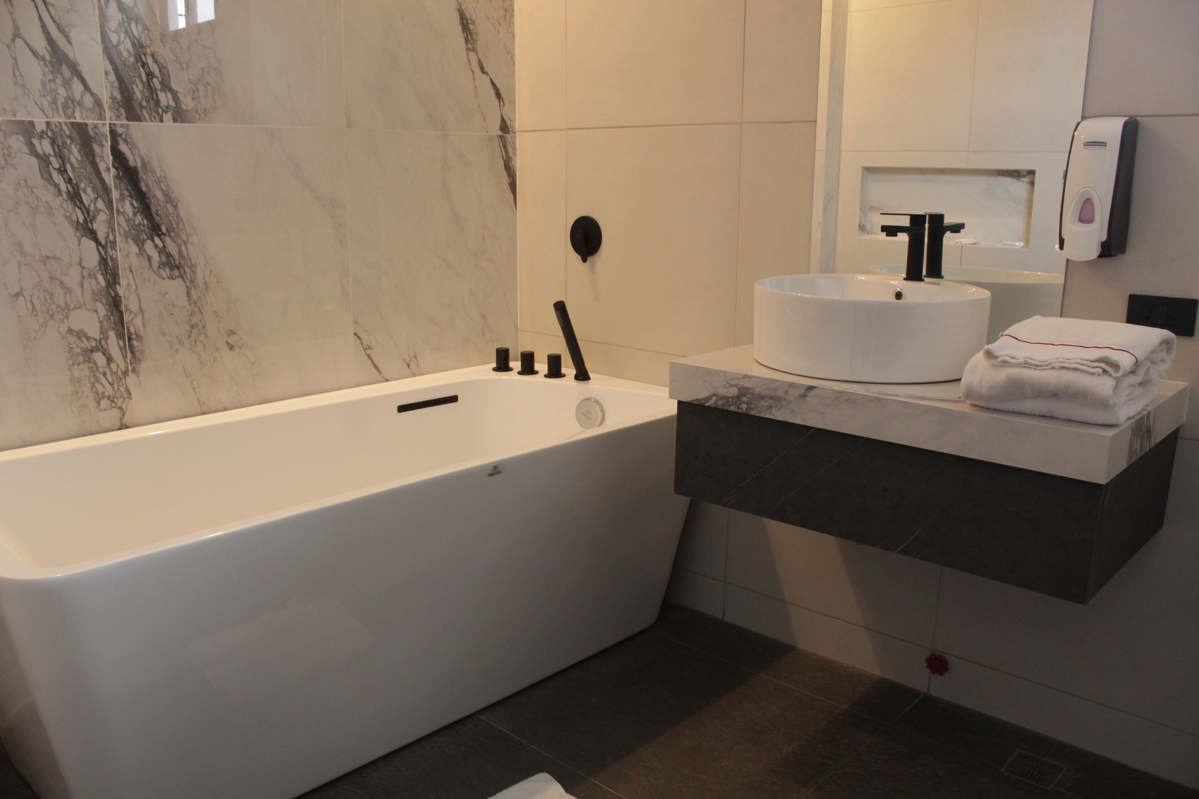 Photo - DC Suites Aeropuerto