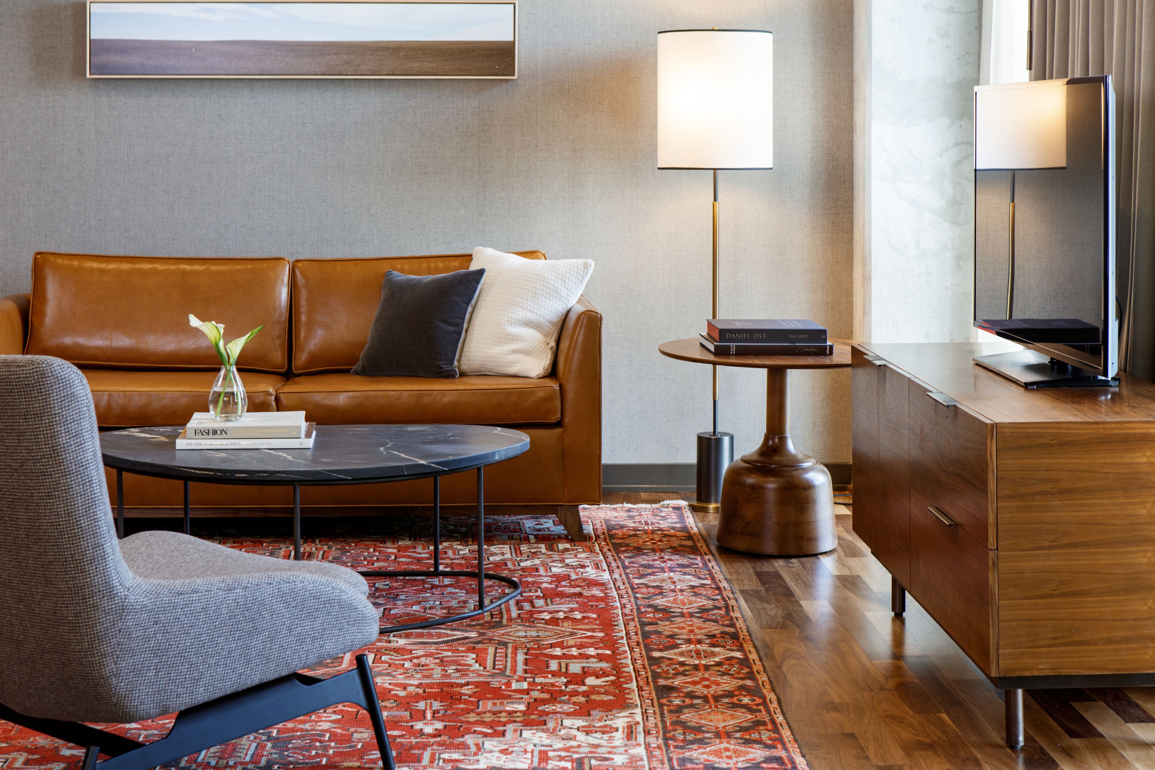 suite (limelight) | living area | 55-inch tv with cable channels, books, pay films