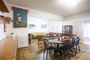 Casa, 6 habitaciones | Servicio a la habitación