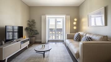 Apartemen Superior, 2 kamar tidur | Area keluarga | TV layar datar