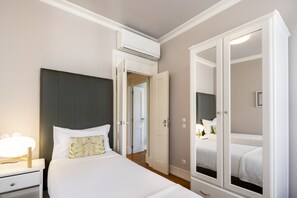 Standard-Apartment, 2 Schlafzimmer | Hochwertige Bettwaren, Zimmersafe, individuell dekoriert