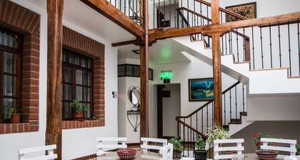 Hotel Casa Ecuatreasures Centro Histórico