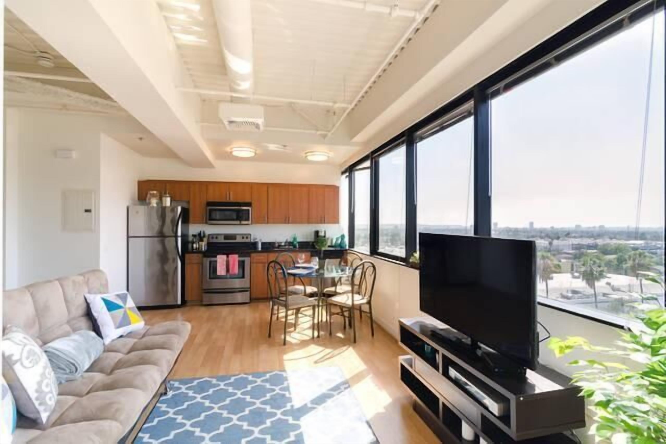 Apartment, Multiple Beds