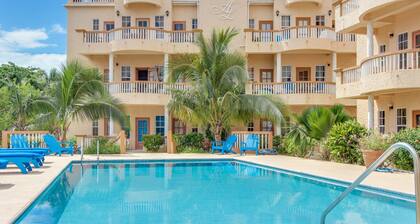 Ambergris Lake Villas Tarpon Retreat Villa B5