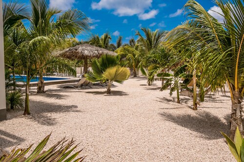 BEACHES ocean view apartments