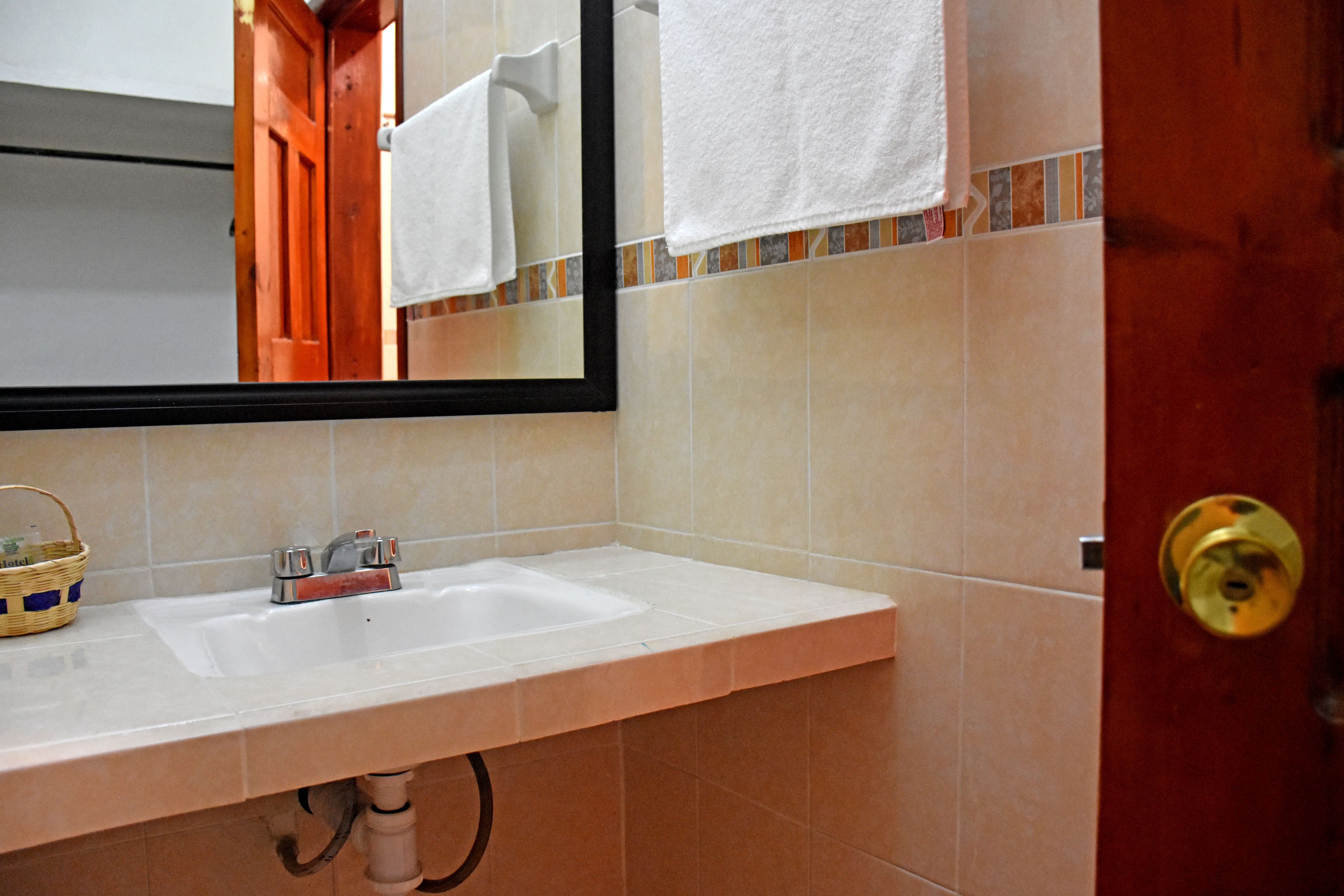 standard double | bathroom | shower, free toiletries, hair dryer, towels