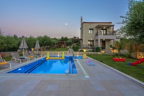Vil·la, 3 dormitoris, piscina privada (Anthelia) | 3 dormitoris, caixa forta a l'habitació i planxa i posts de planxar