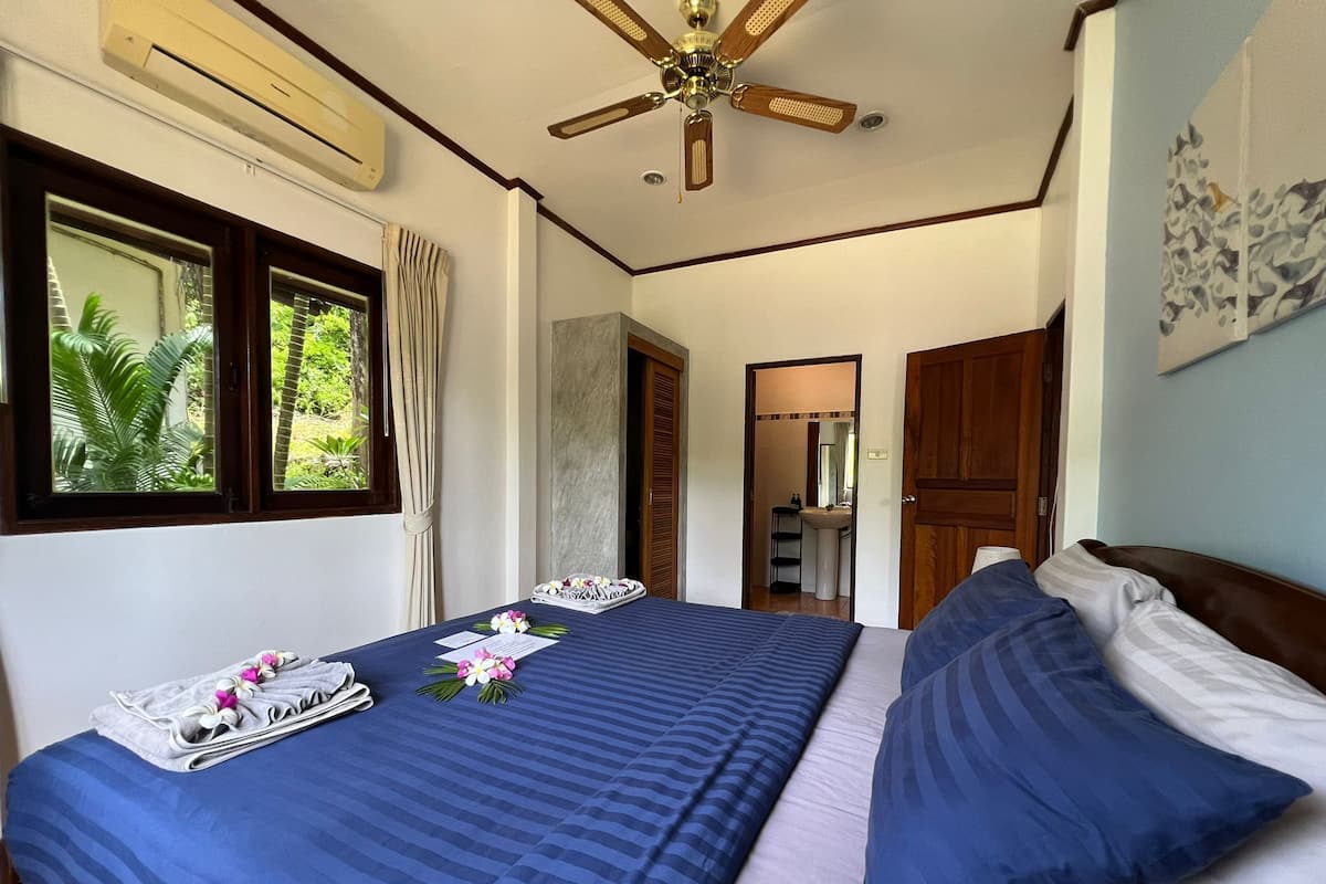 Caja de seguridad en la habitación, cortinas blackout y wifi gratis