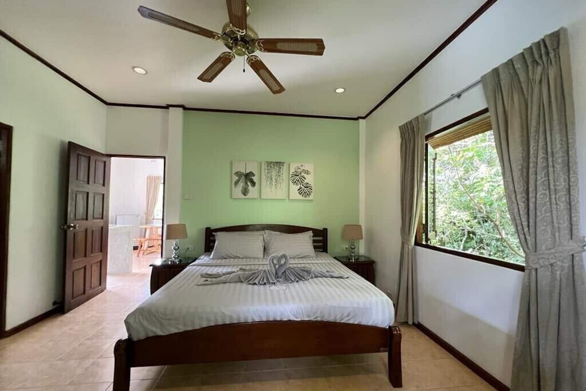 Caja de seguridad en la habitación, cortinas blackout y wifi gratis