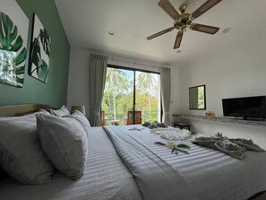 Superior Double Room with Balcony | Caja fuerte, cortinas opacas, wifi gratis y ropa de cama