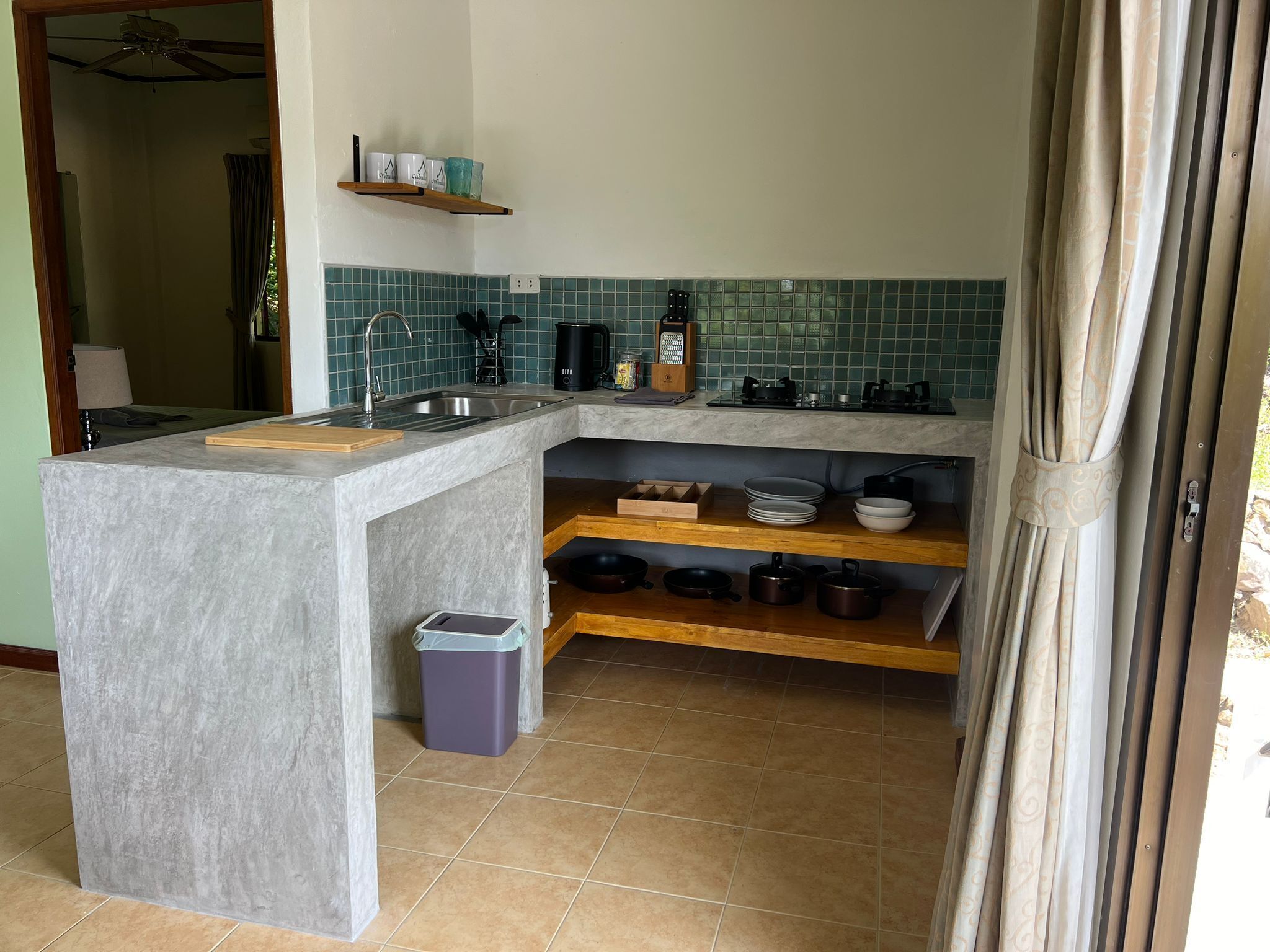 family apartment with garden view | private kitchen | fridge, coffee/tea maker