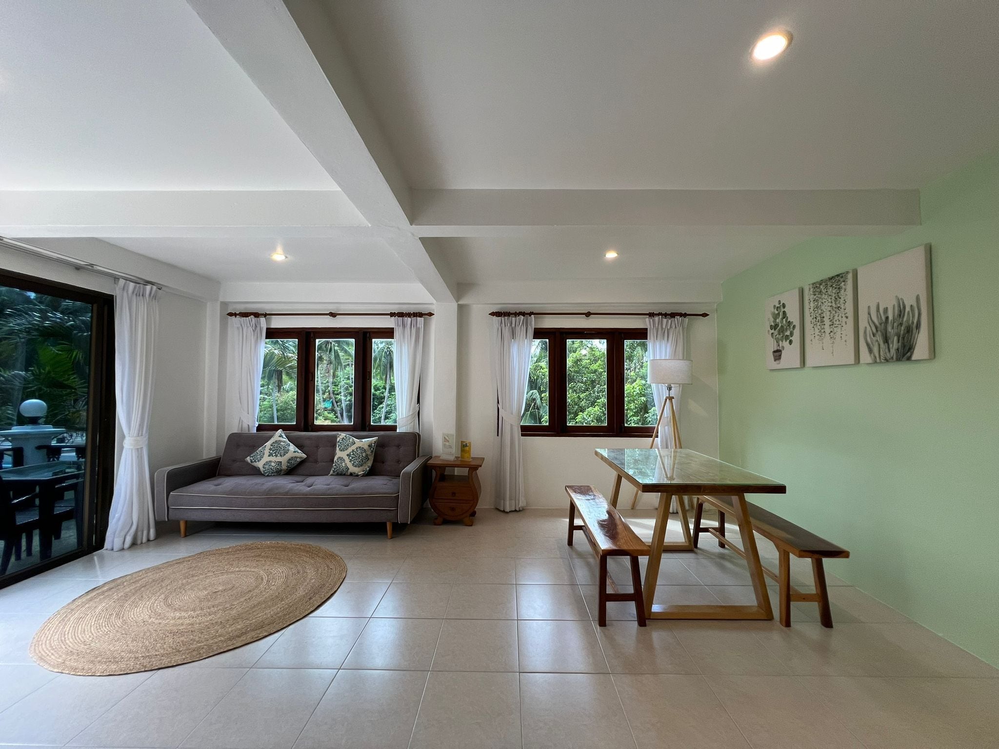 family apartment with garden view | living area | 32-inch led tv with digital channels