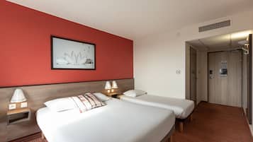 1 habitación, ropa de cama de alta calidad y escritorio