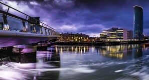 Exterior - Dream Apartments - The Obel Building (Belfast)