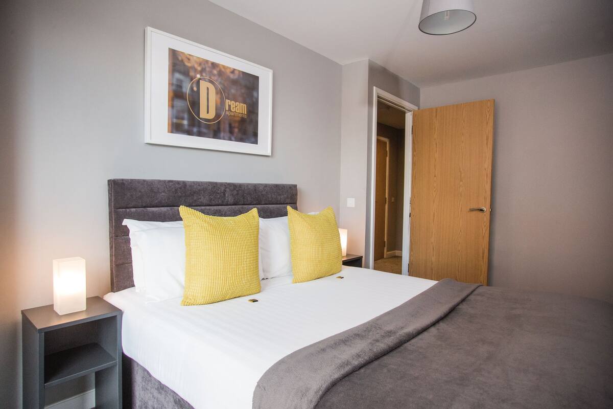 1 bedroom, laptop workspace, iron/ironing board, rollaway beds