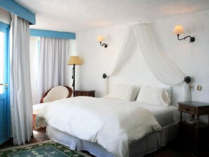 House, Multiple Beds (Increíble apartamento en Casapueblo, )