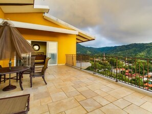 Apartamento, 6 habitaciones | Jardines del alojamiento