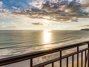 Apartment, 6 Bedrooms | Balcony view - Vista Las Palmas Penthouse (Jacó)
