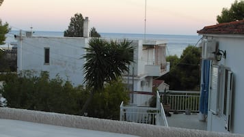 Appartamento familiare, 2 camere da letto | Balcone