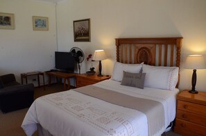 Room - 164 Church St (Clarens)