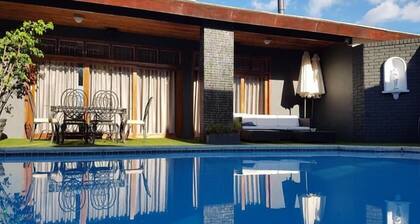 A Queenslin Guesthouse