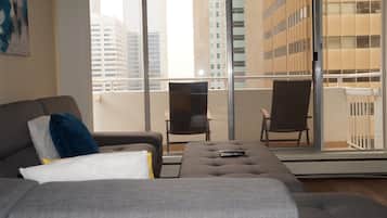 1 bedroom, desk, iron/ironing board, rollaway beds