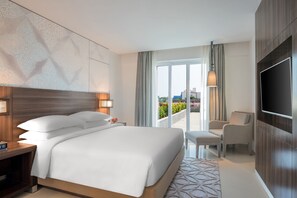 Premium bedding, minibar, in-room safe, desk