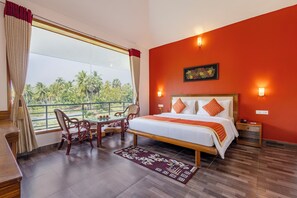 Privilege Suite Room Pond View | Premium-sengetøj, skrivebord, mørklægningsgardiner