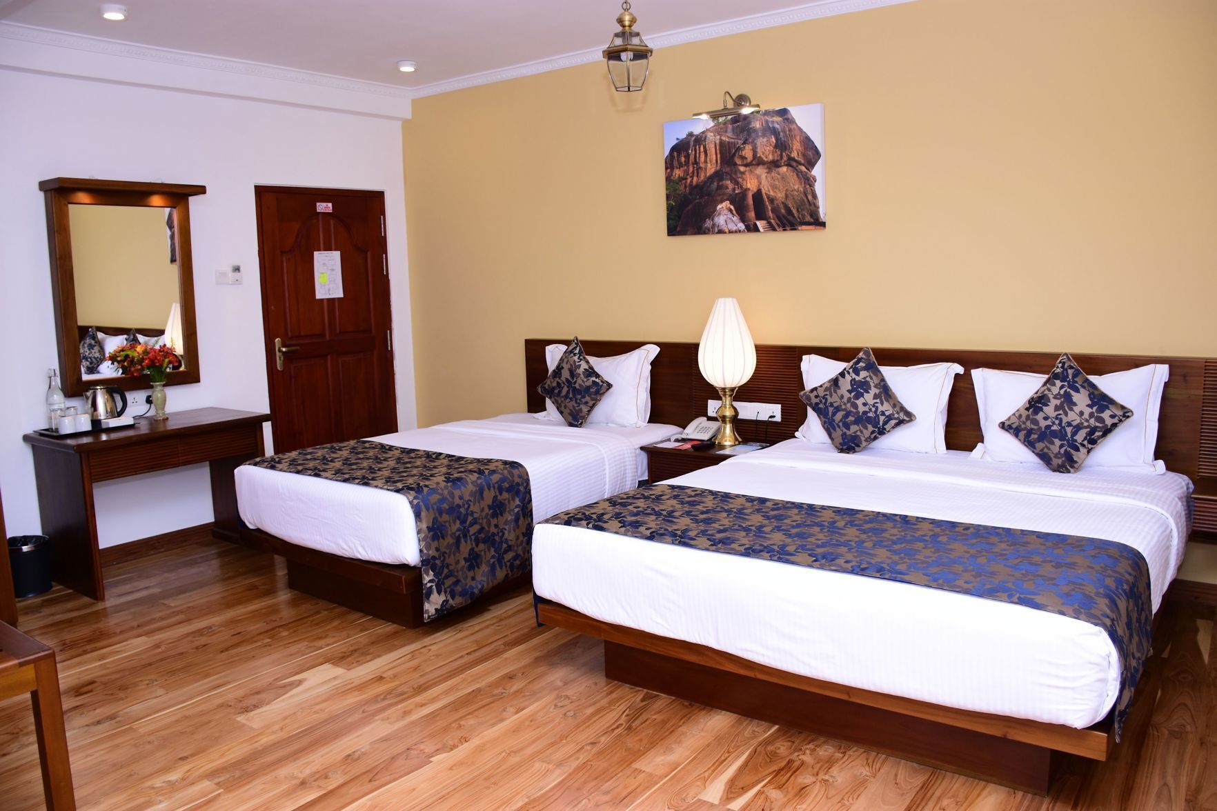 In-room safe, desk, iron/ironing board, free WiFi