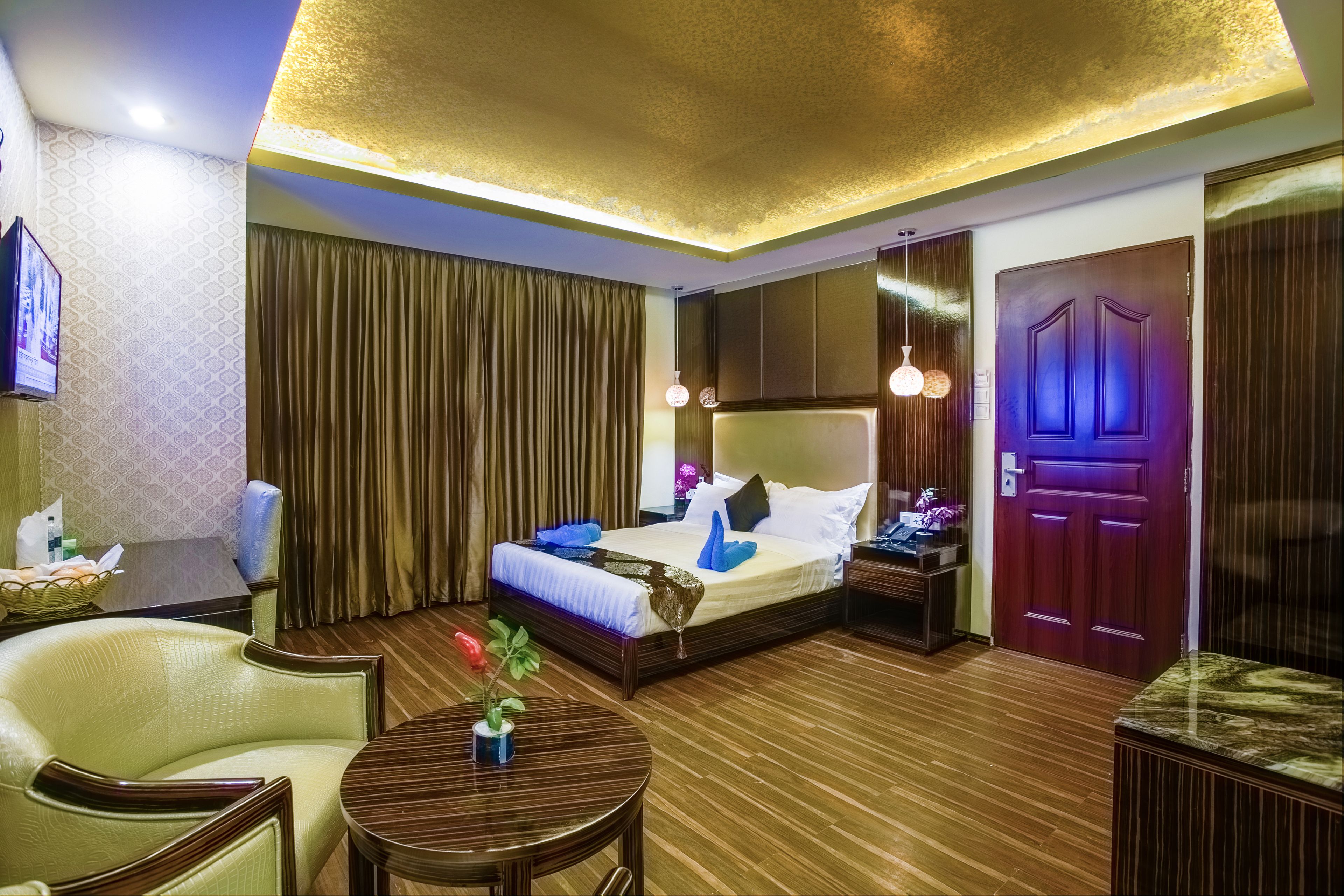 premium double room, non smoking, city view | minibar, in-room safe, desk, rollaway beds