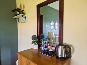 Superior Room, 1 Bedroom | Rollaway beds, free WiFi, bed sheets - The Tea Garden (Nuwara Eliya)