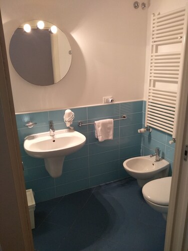 Affittacamere Iris B&B