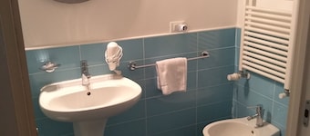 Affittacamere Iris B&B