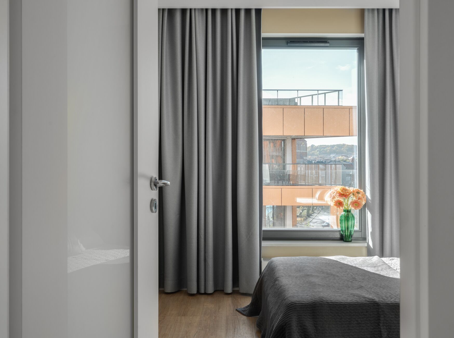 deluxe apartment, 1 bedroom, balcony, river view (631) | premium bedding, individually decorated, individually furnished