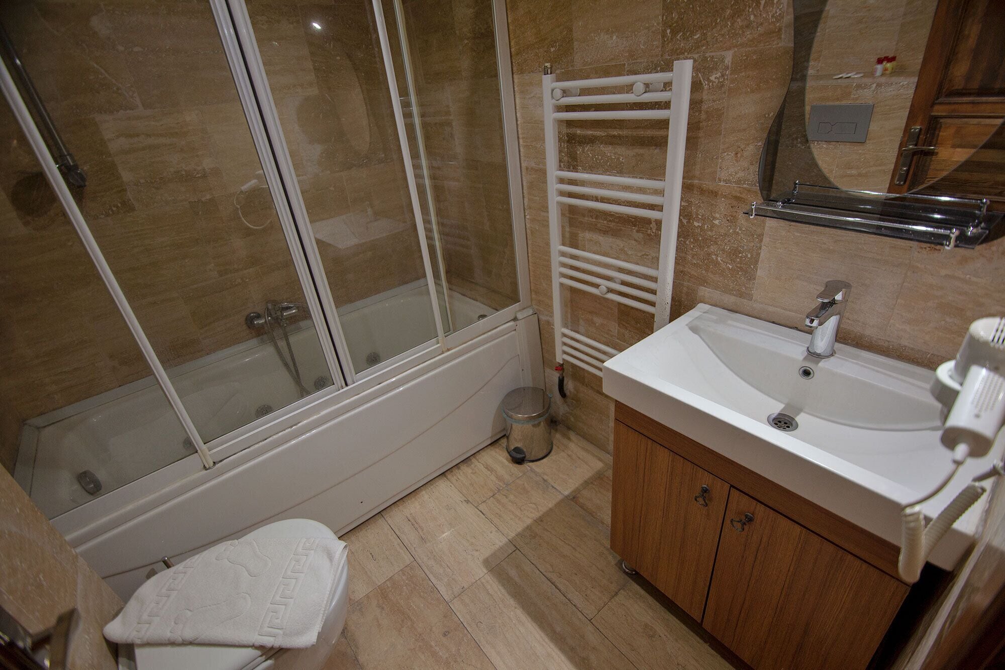 double room (cave) | bathroom | free toiletries, hair dryer, slippers, towels