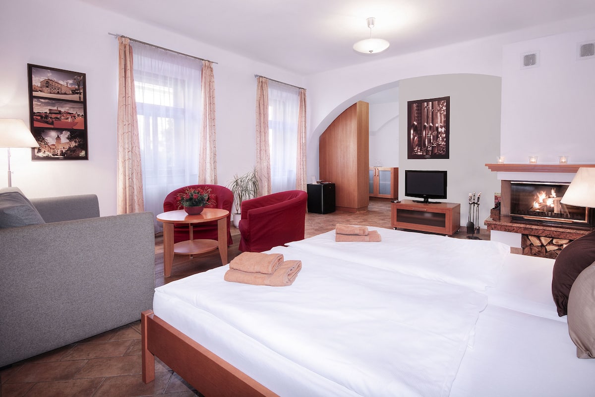 Chambre Double, cheminée