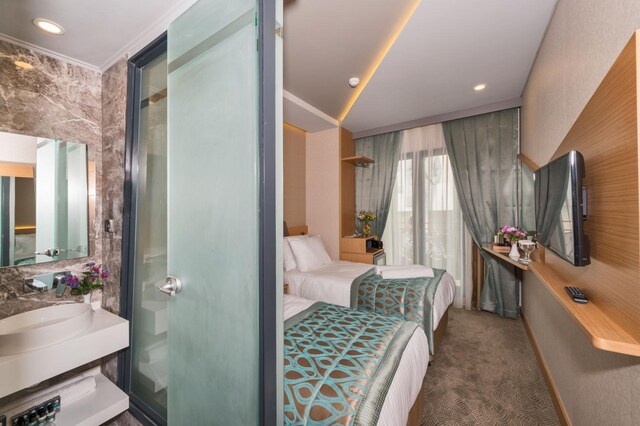Genova Hotel: номер