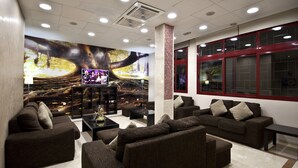 Lobby lounge - Hotel NS Albolut (Albolote)