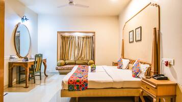 Deluxe Double Room | Free WiFi