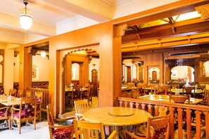 International cuisine - FabHotel Rajwada Baner (Pune)