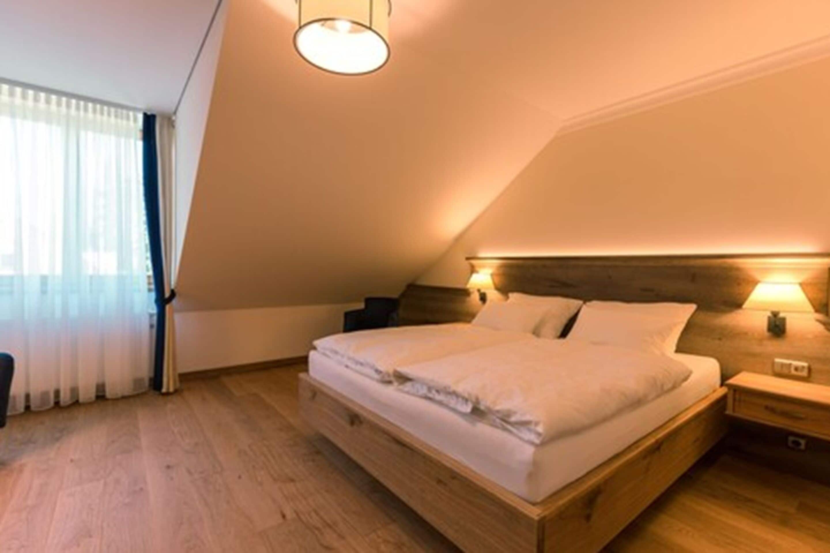 superior double room | 1 bedroom, minibar, in-room safe, desk