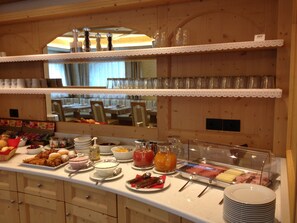 Buffet - Hotel Garnì Paradisi (Mezzano)