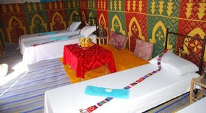 Traditional Tent (Quadruple) | Rollaway beds - Bivouac Karim Sahara (Zagora)