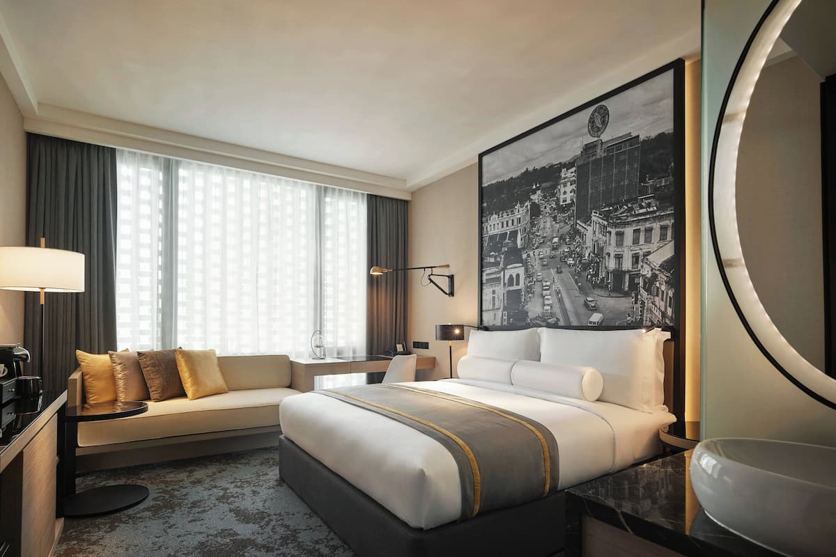 Habitació Deluxe, 1 llit de matrimoni gran | Minibar, caixa forta a l'habitació i escriptori