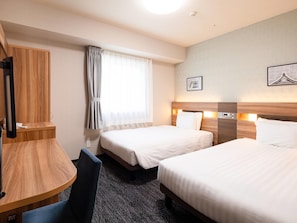Standard Room, 2 Twin Beds, Non Smoking | Premium bedding, in-room safe, desk, laptop workspace - Comfort Hotel ERA Tokyo Higashi Kanda (Tokyo)