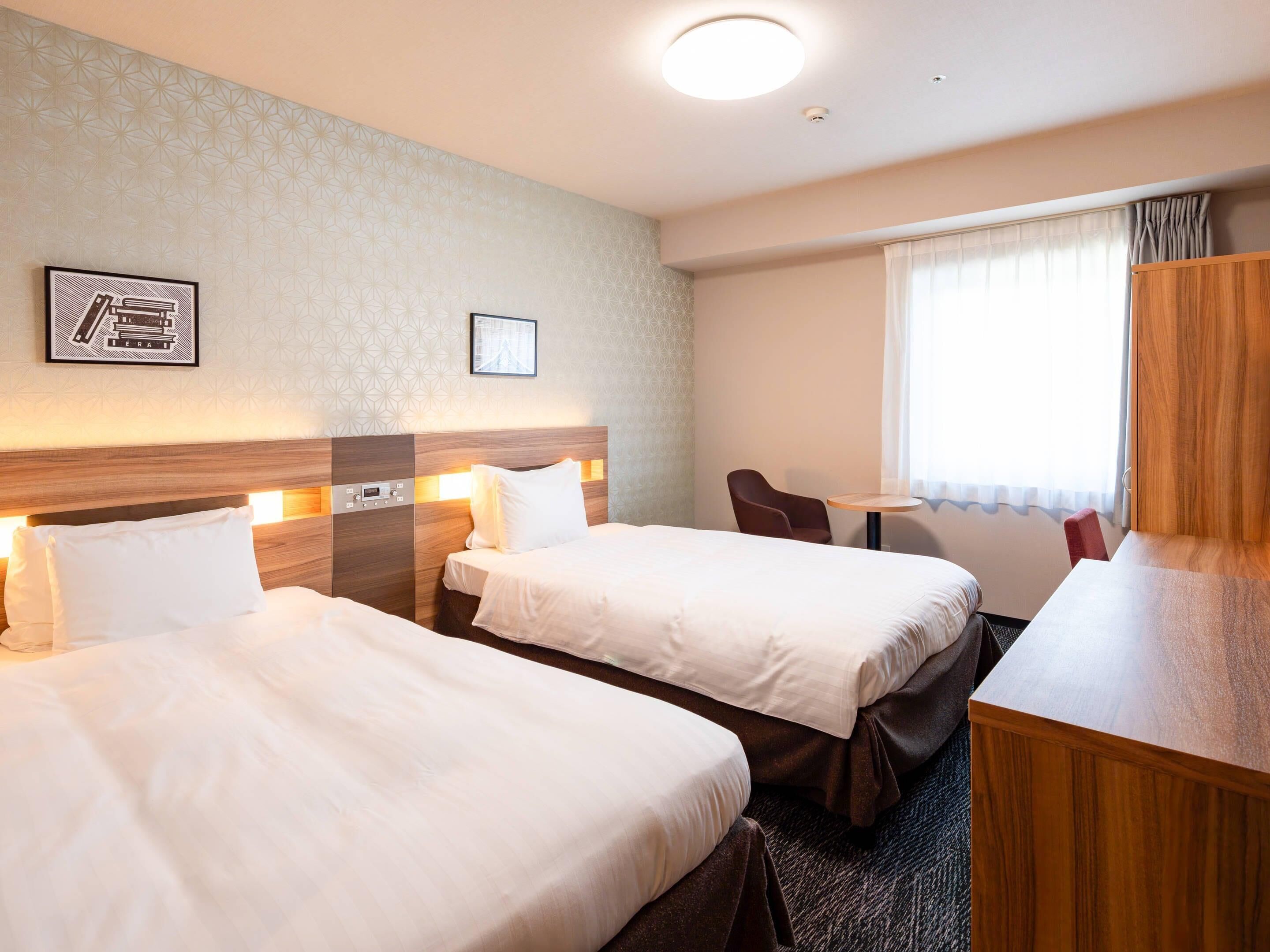 標準客房, 非吸煙房 (2 Twin Beds and Trundle Bed) | 高級寢具、客房內保險箱、書桌、筆電工作空間